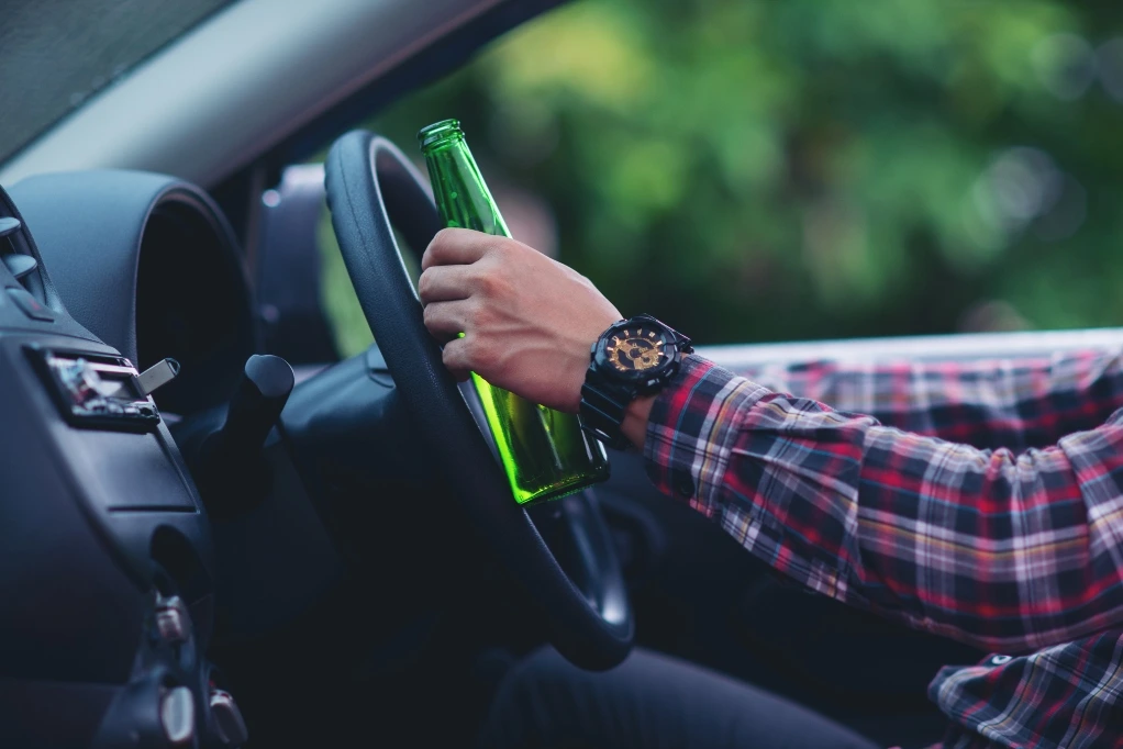 How a Criminal Lawyer Can Help You Beat a DUI Charge and Keep Your License