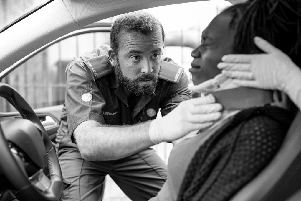 How a Personal Injury Lawyer Maximizes Your Compensation After an Accident