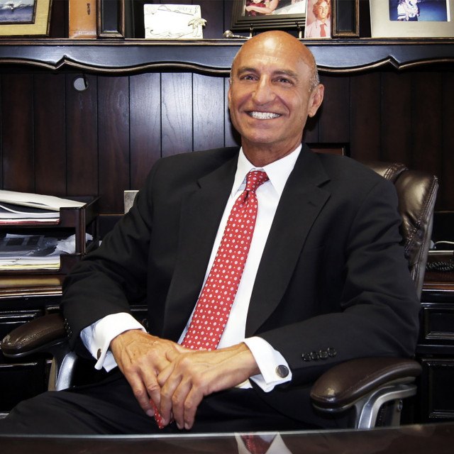 Donald Thomas