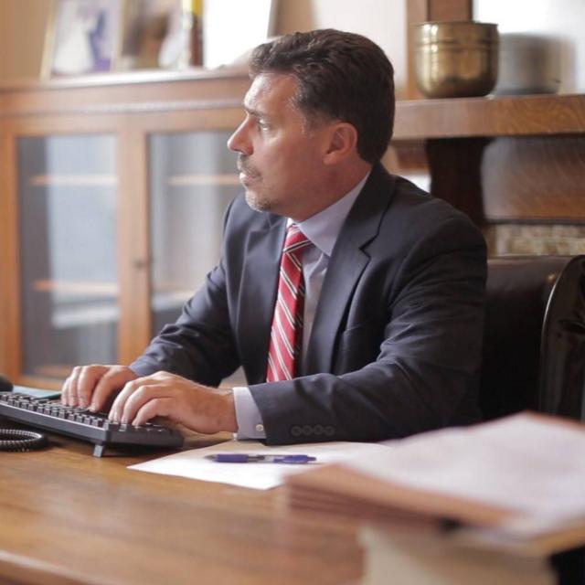 Jeffrey Grove Esq